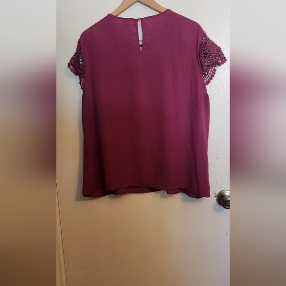 SHEIN Plum Crochet Sleeve Blouse - Picture 4 of 4